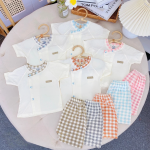 Bộ Quần Áo Sơ Sinh Unchi Cộc Tay Cúc Lệch Kẻ Caro