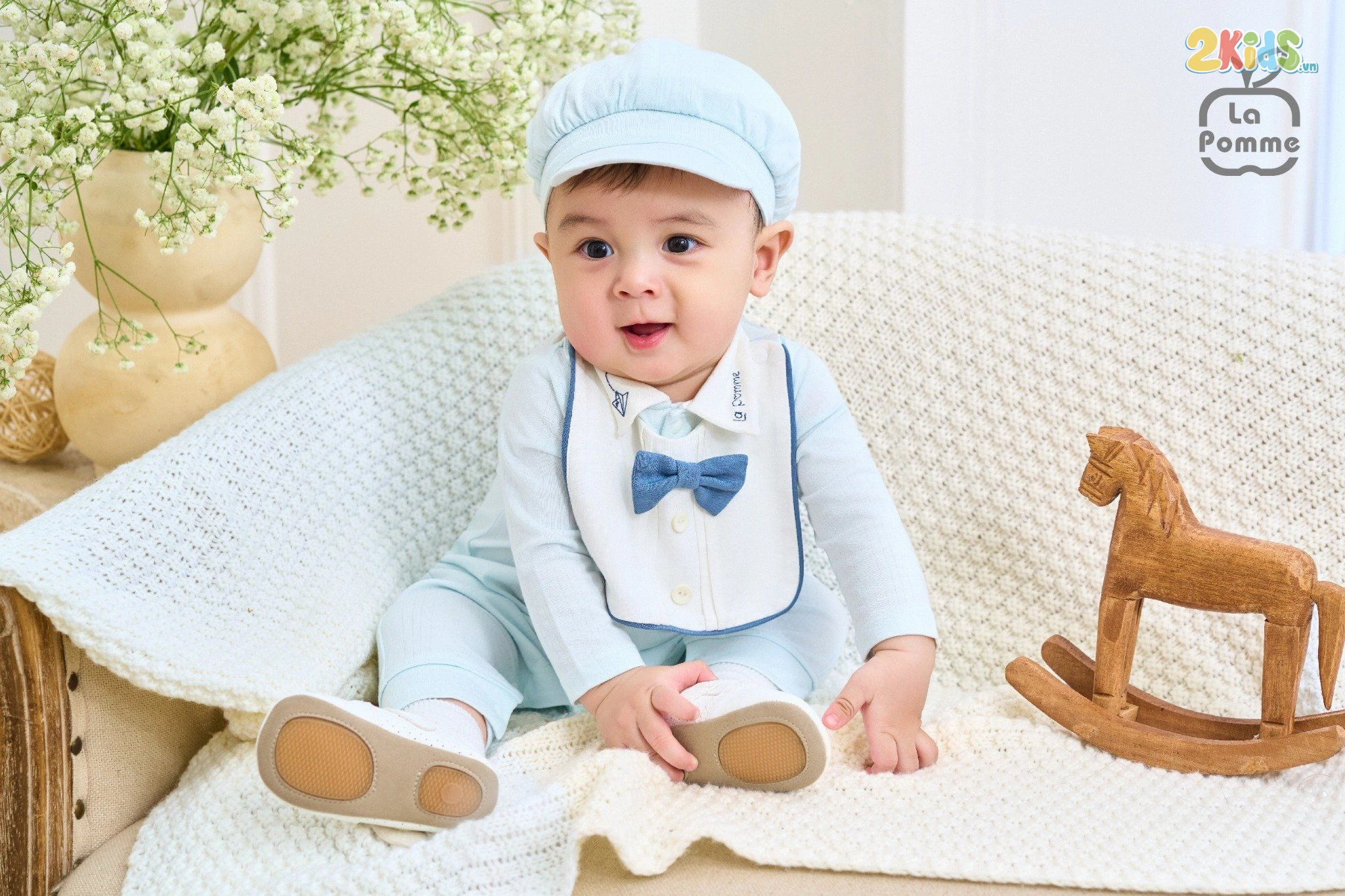 Bộ body sơ sinh La Pomme dài tay kèm mũ Deluxe thêu cổ