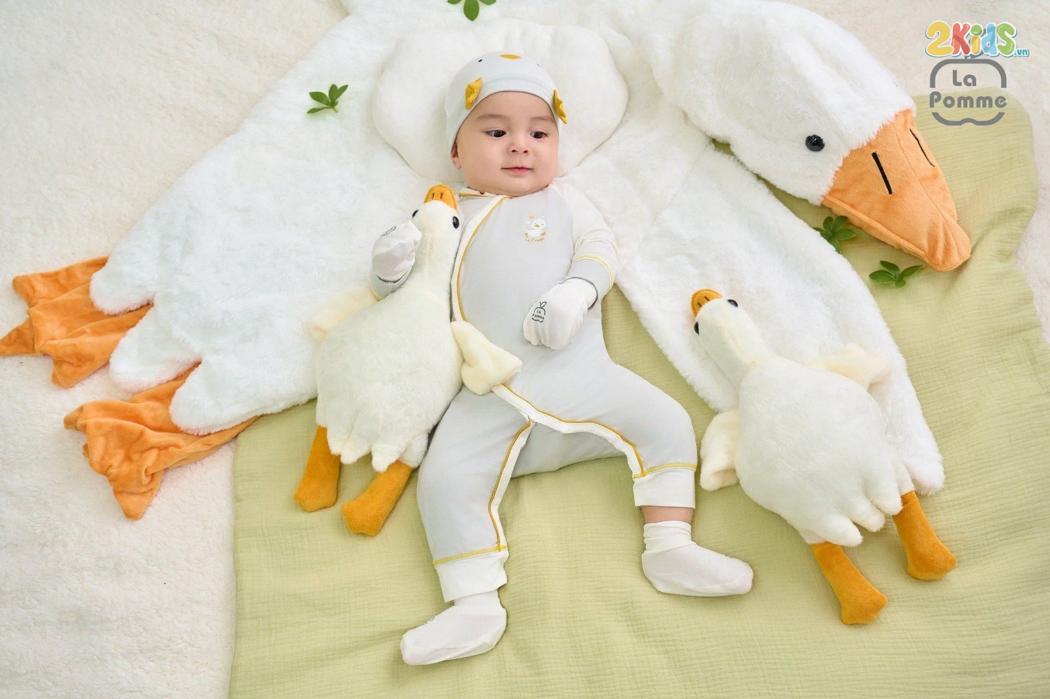 Bộ body sơ sinh La Pomme dài tay ngỗng con