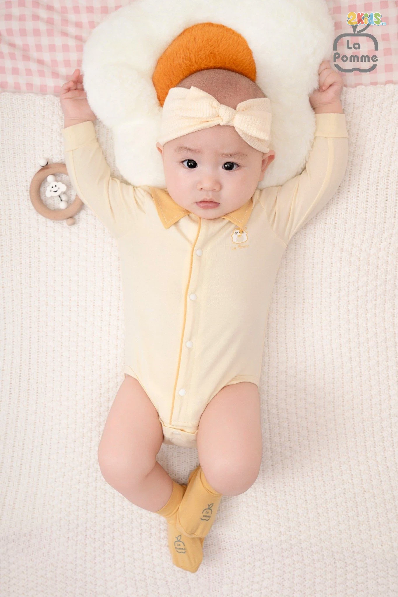 Bộ bodysuit sơ sinh La Pomme dài tay cổ Peter Pan