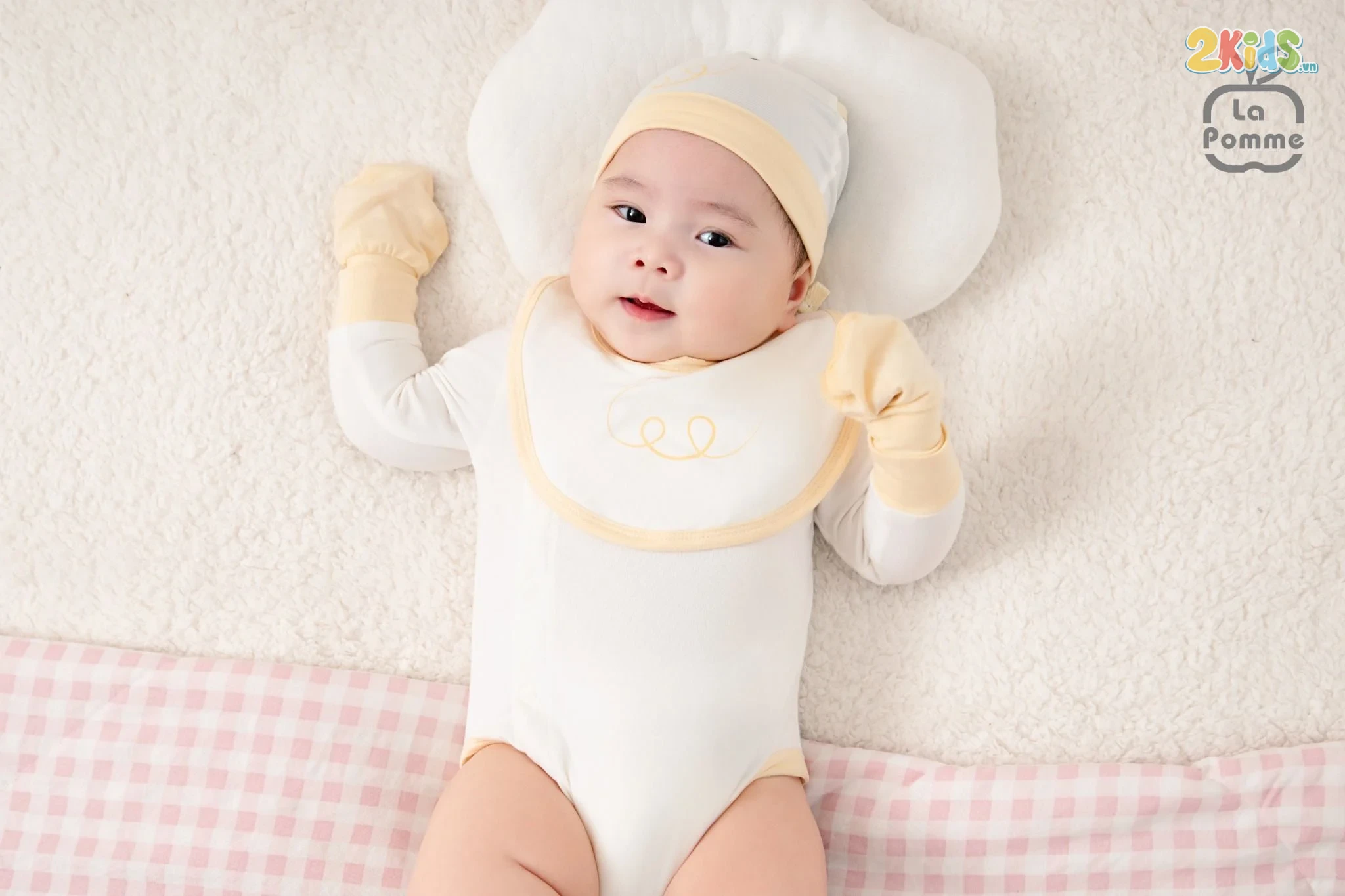 Bộ bodysuit sơ sinh La Pomme dài tay người bạn trong vườn