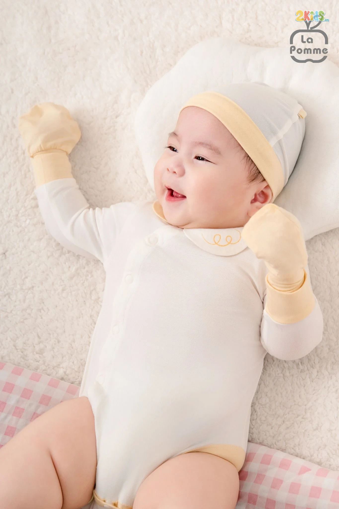 Bộ bodysuit sơ sinh La Pomme dài tay người bạn trong vườn