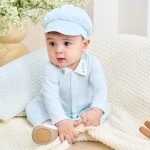 Bộ quần áo sơ sinh La Pomme dài tay cài khuy kèm mũ Deluxe