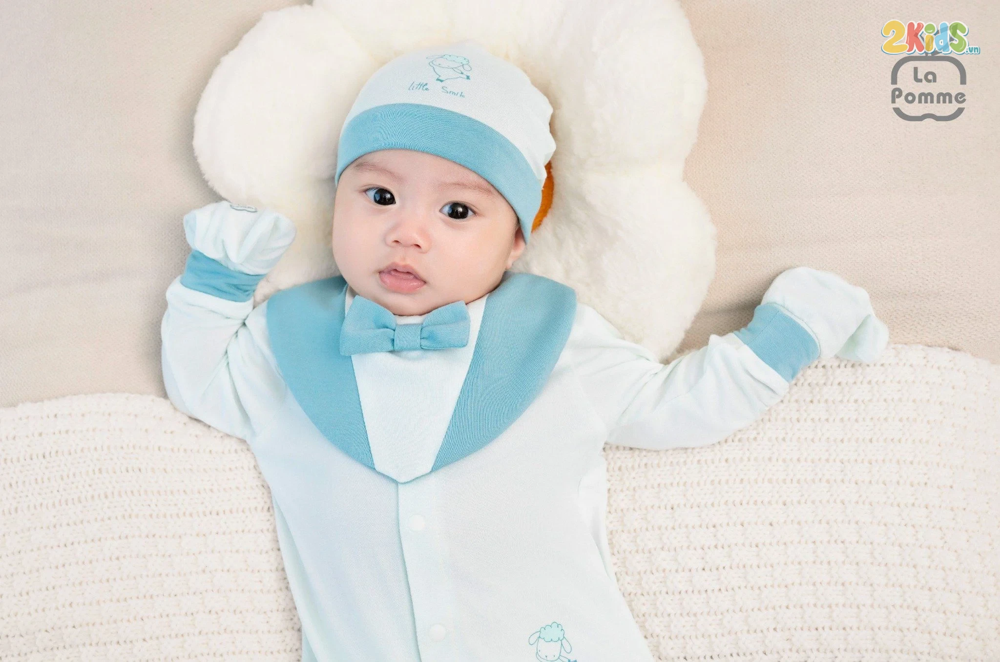 Bộ quần áo sơ sinh La Pomme dài tay cúc giữa phối màu