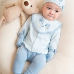 Bộ quần áo sơ sinh La Pomme dài tay cúc giữa tai thỏ