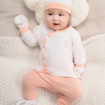 Bộ quần áo sơ sinh La Pomme dài tay cúc lệch phối màu