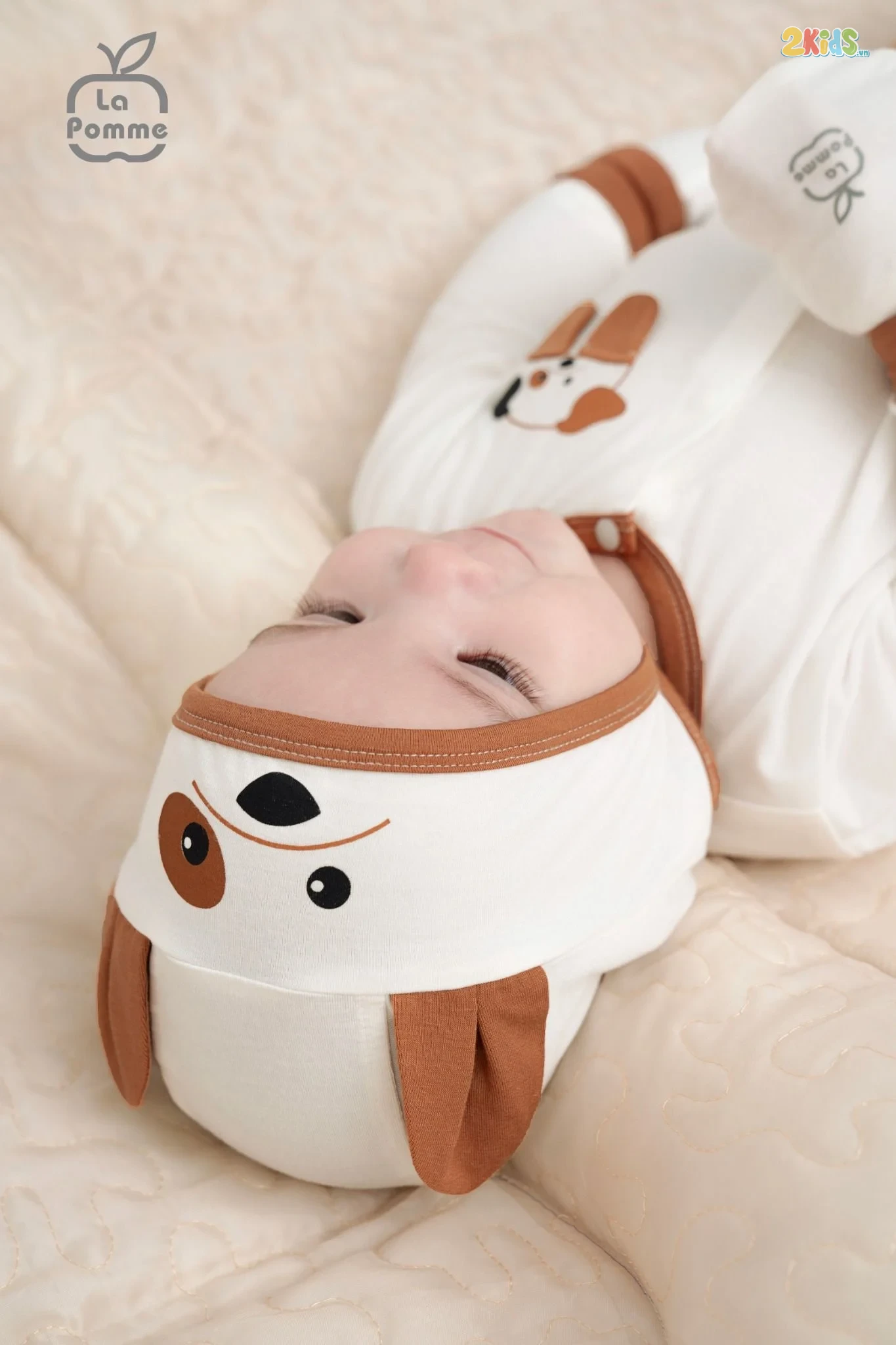 Bộ quần áo sơ sinh La Pomme dài tay cúc thẳng chó đốm