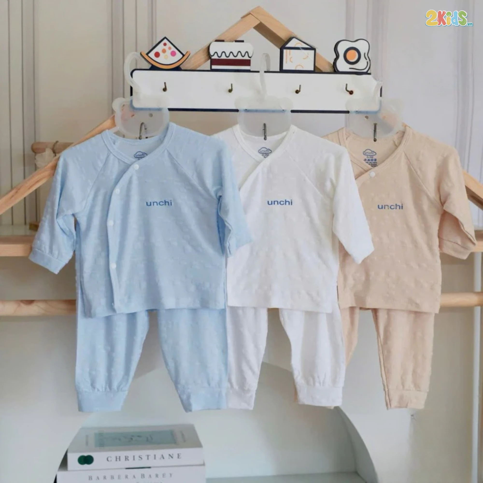 Combo 3 Bộ Quần Áo Sơ Sinh Unchi Dài Tay Thấm Hút Mồ Hôi