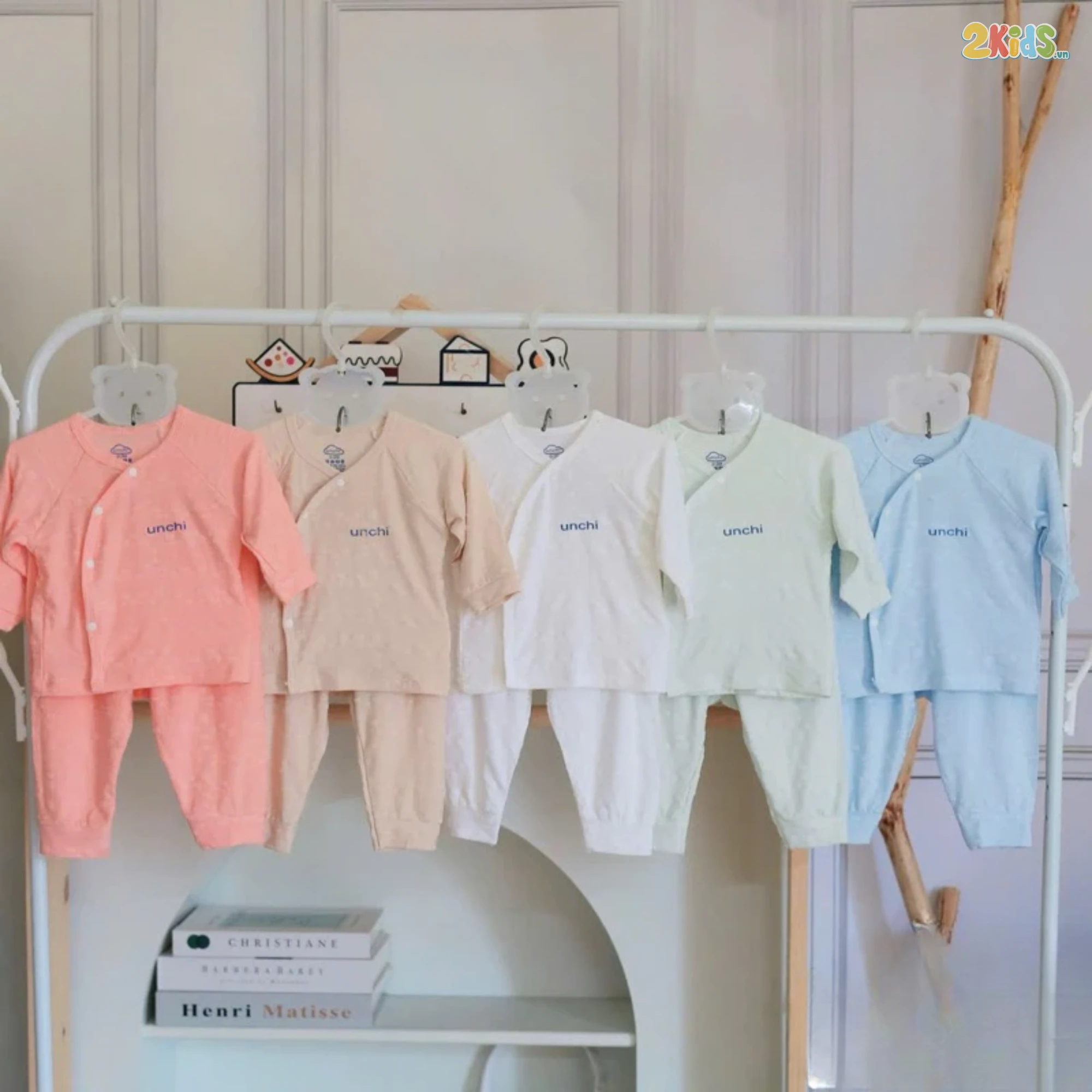 Combo 3 Bộ Quần Áo Sơ Sinh Unchi Dài Tay Thấm Hút Mồ Hôi