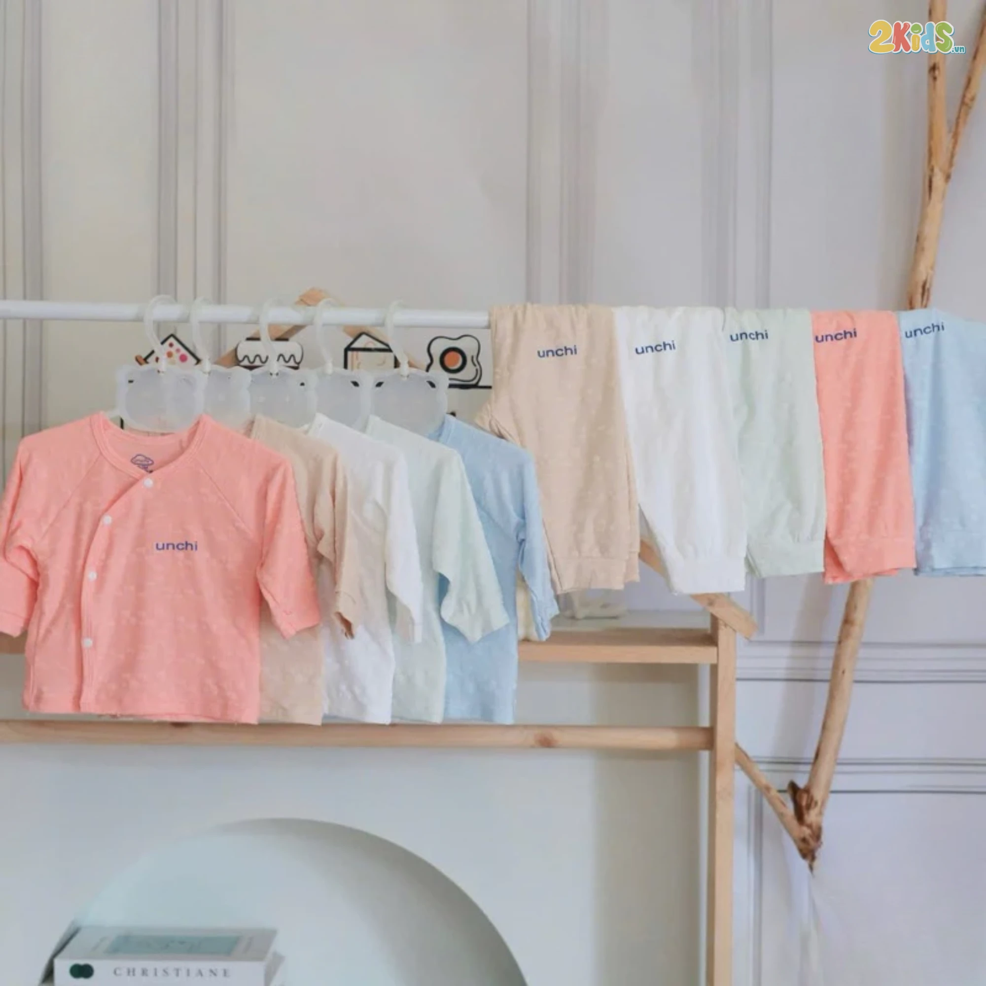 Combo 3 Bộ Quần Áo Sơ Sinh Unchi Dài Tay Thấm Hút Mồ Hôi