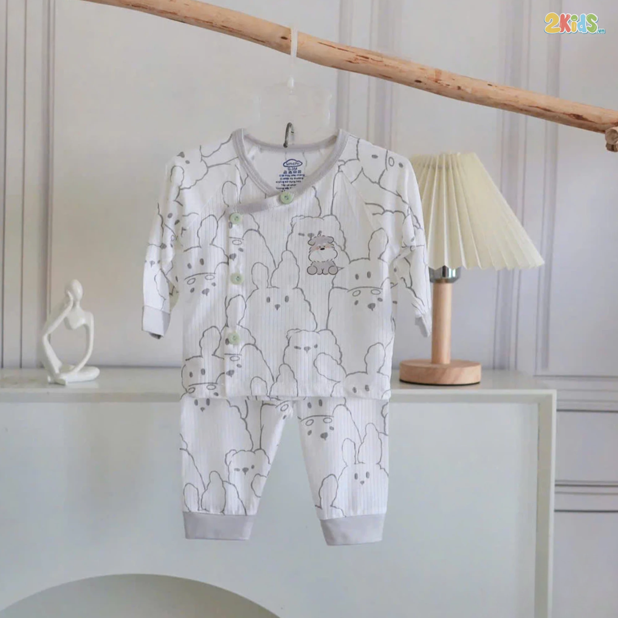 Combo 3 Bộ Quần Áo Sơ Sinh Unchi Dài Tay Sợi Tre In Hoạ Tiết