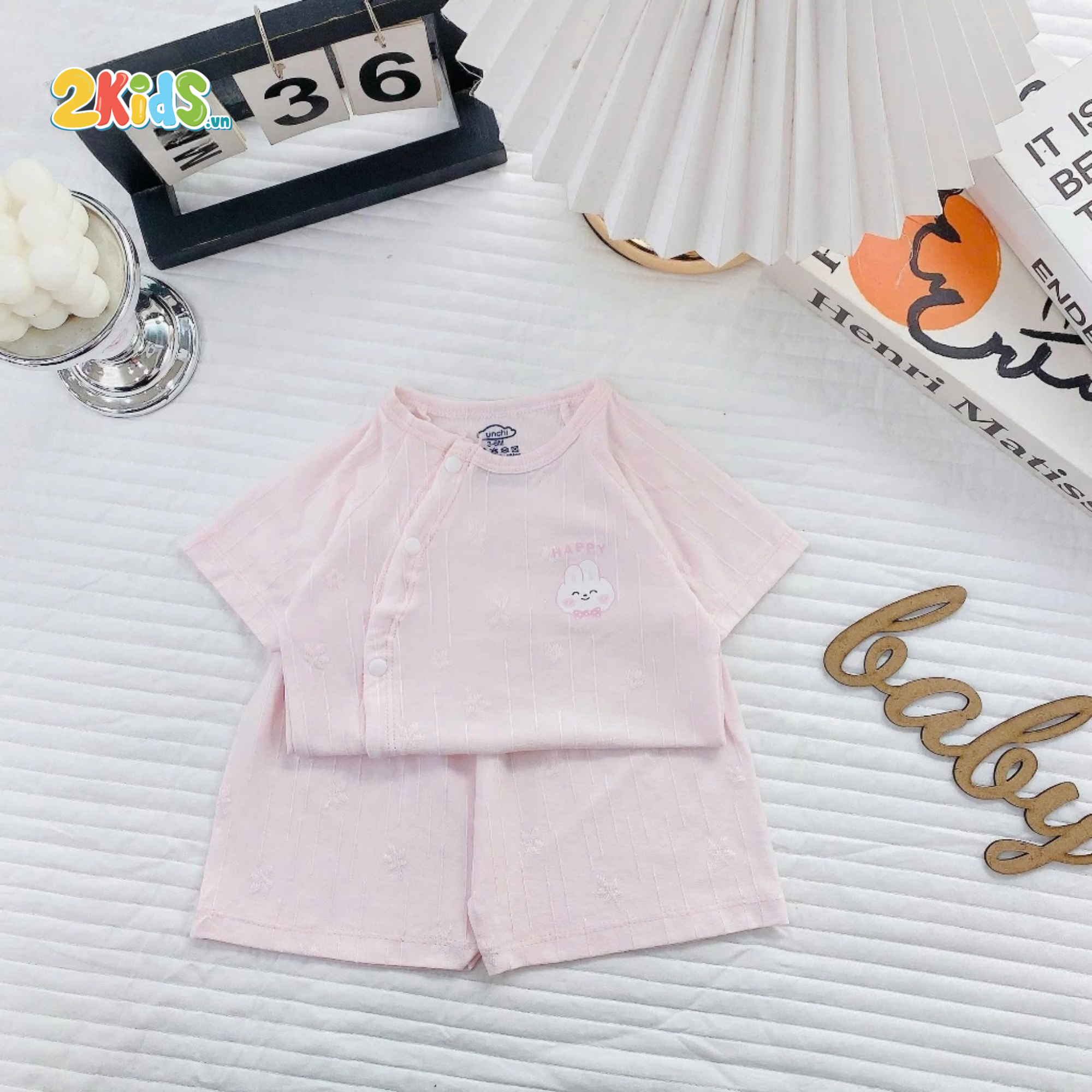 Bộ Quần Áo Sơ Sinh Unchi Cộc Tay Bamboo Vân Nổi