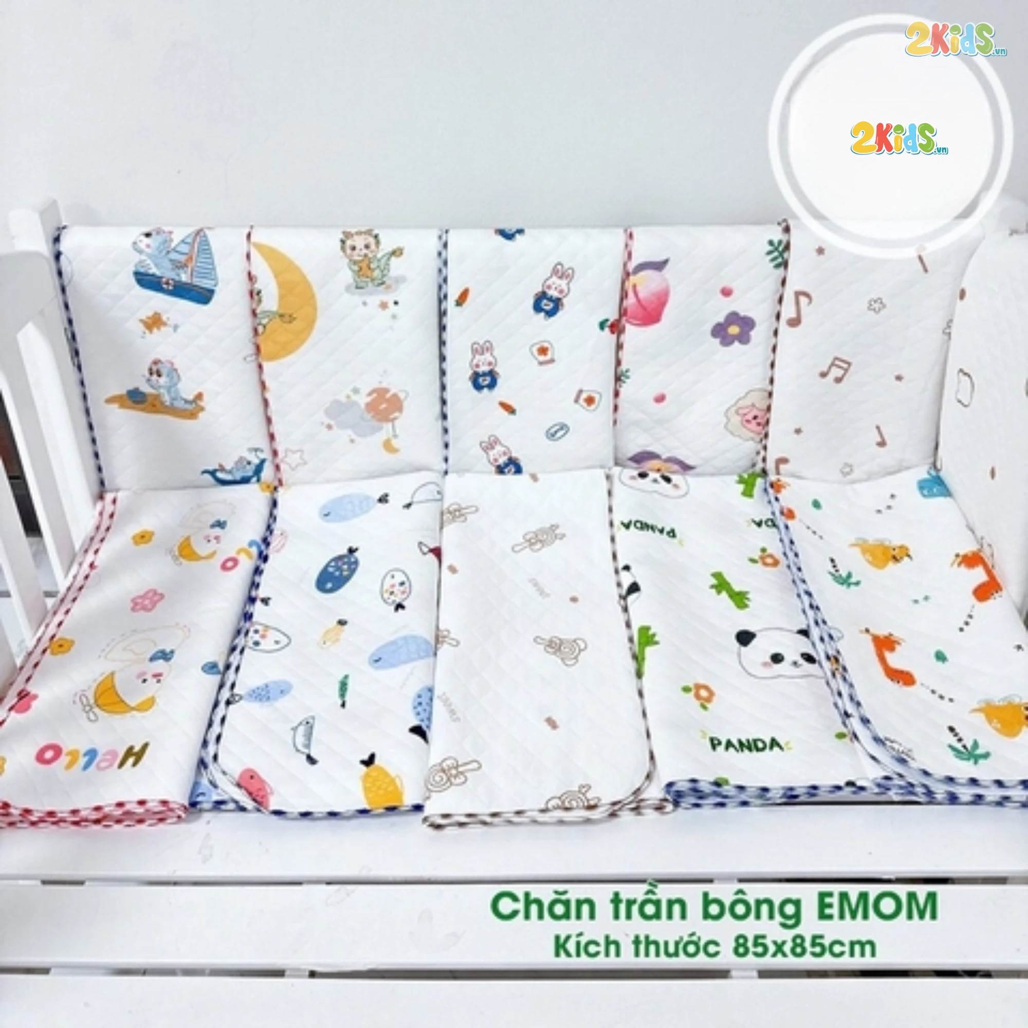 Chăn trần bông EMOM 85x85cm