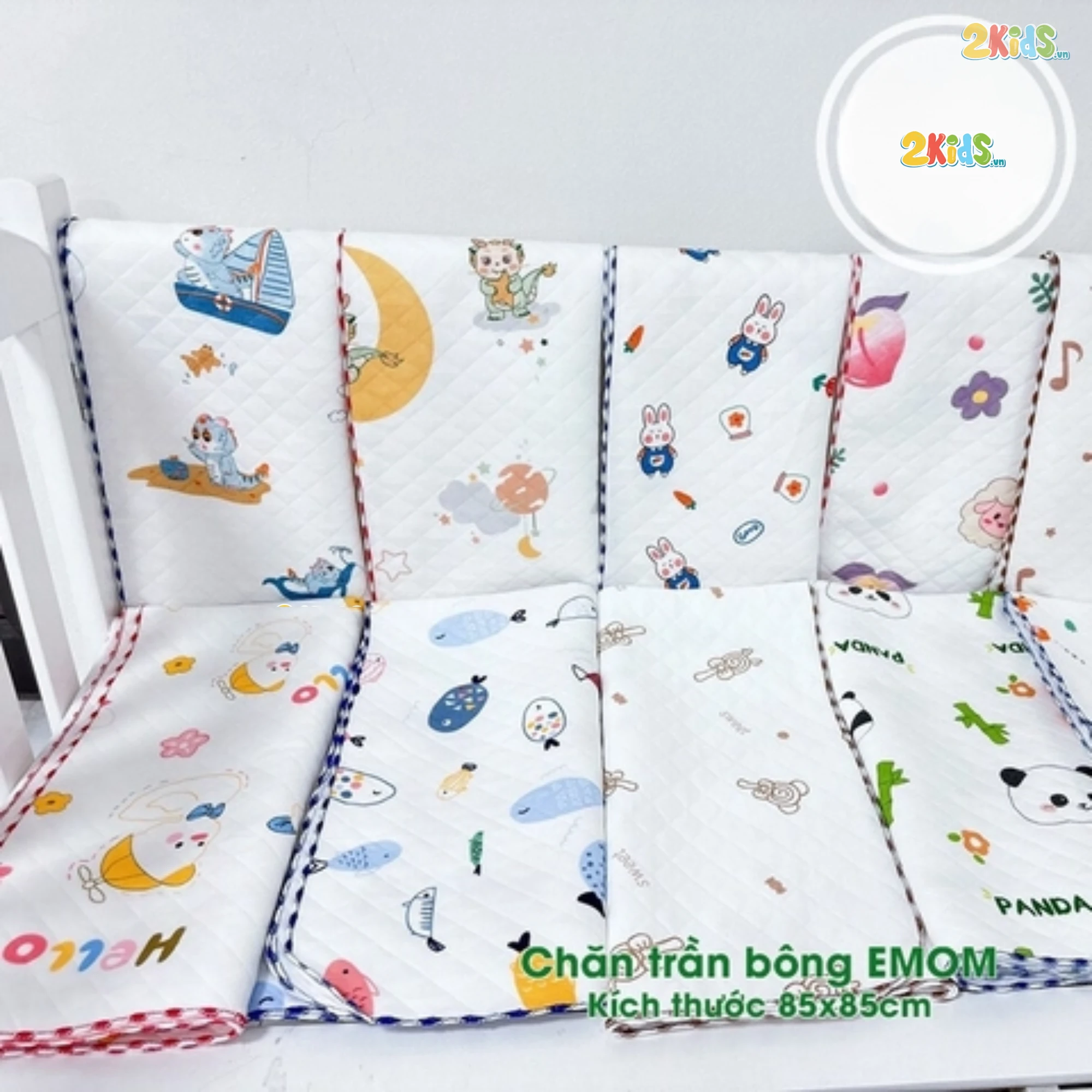 Chăn trần bông EMOM 85x85cm