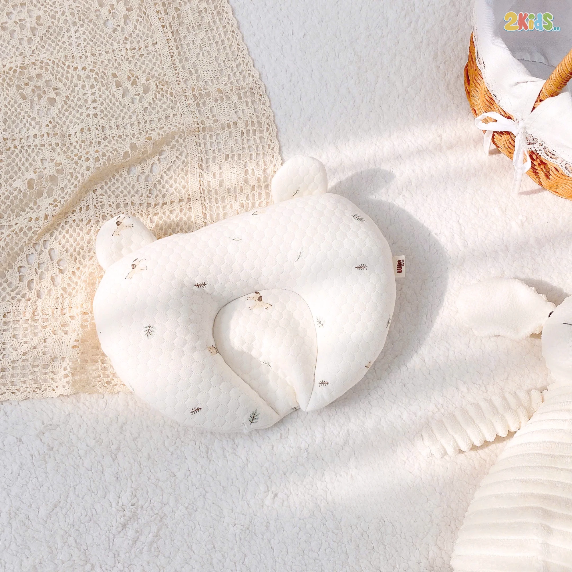 Gối lõm sơ sinh Win trần bông