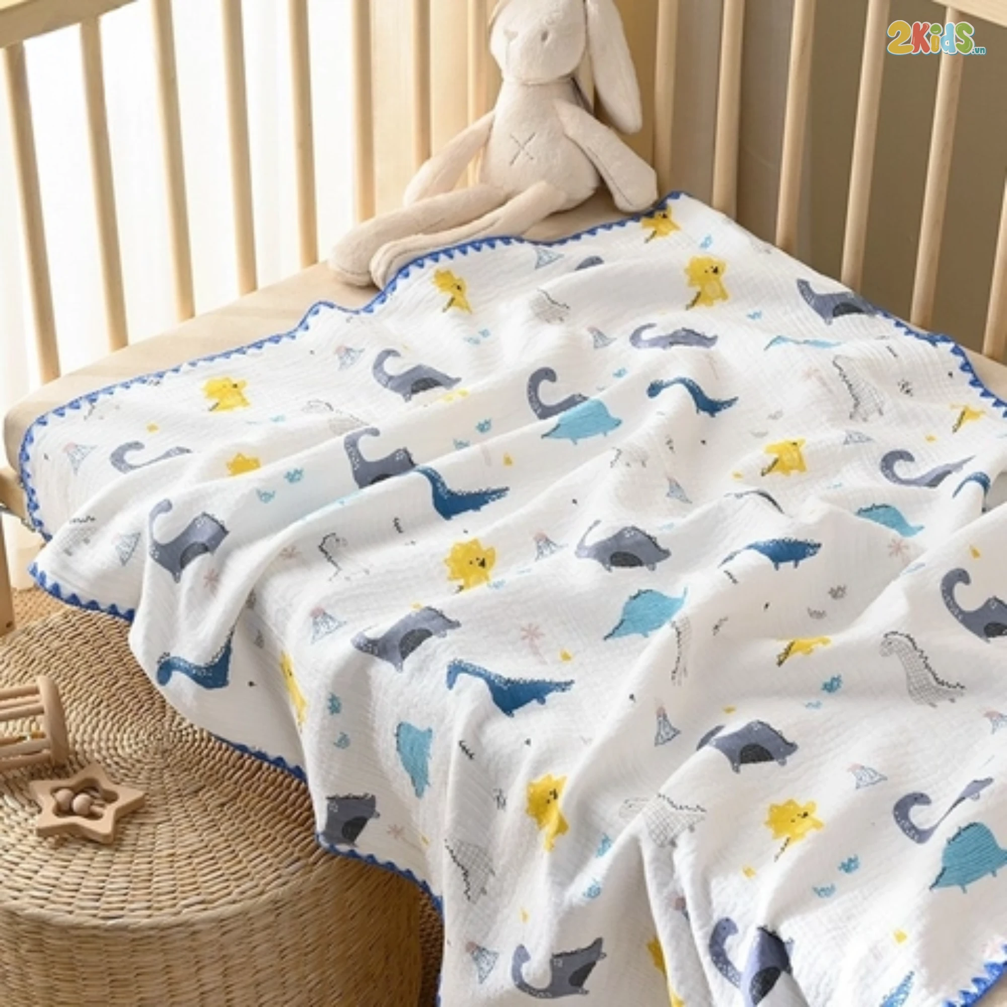 Khăn đa năng xô Muslin 4 lớp thêu viền