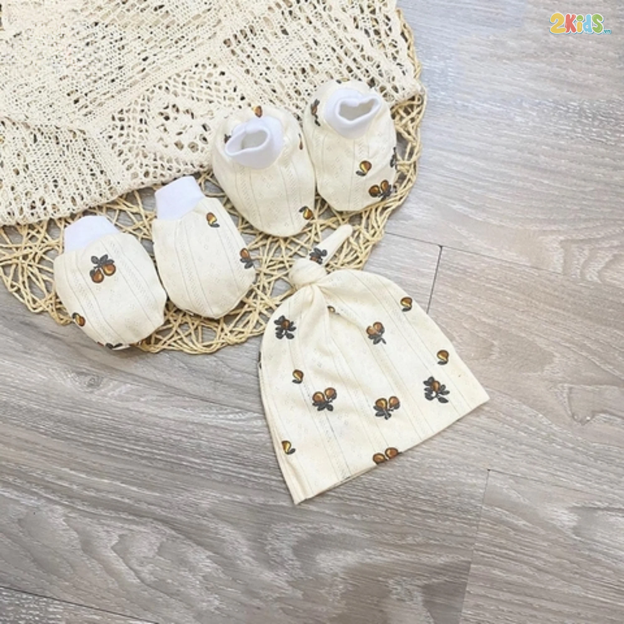 Set mũ bao tay bao chân hoạ tiết Anchee