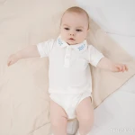 Bộ bodysuit sơ sinh Bu baby ngắn tay cổ Polo phối họa tiết