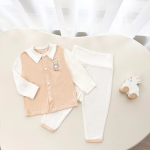 Bộ sơ sinh dài tay Unbee phối cổ