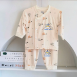 Bộ sơ sinh dài tay Unchi màu be in hoạ tiết