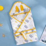 Chăn ủ cotton xốp có mũ và đai